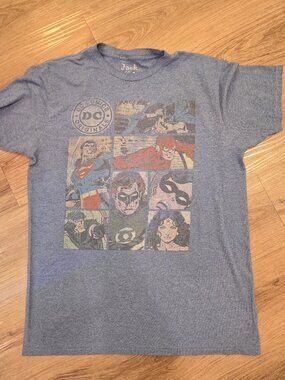 Vintage Jack of All Trades DC Comics Justice League Graphic Print T-Shirt